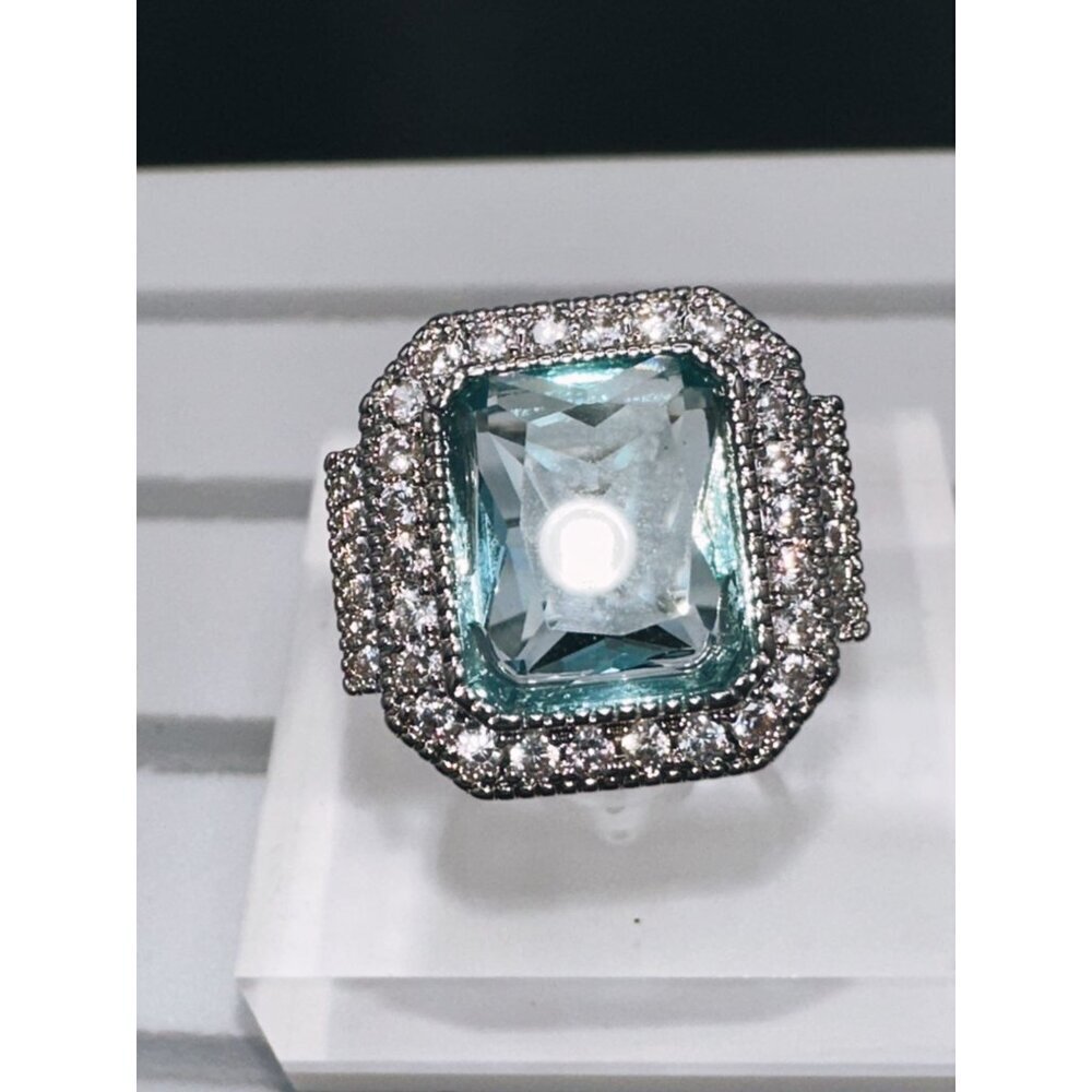 Aquamarine Cubic Zirconia White Crystal Ring Size 7 - Picture 3 of 16
